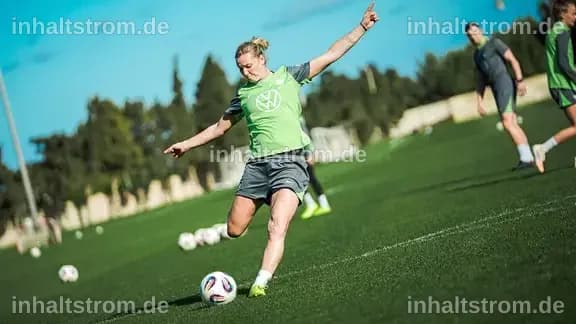 Bayern München demontiert VfL Wolfsburg zum Auftakt des neuen Jahres